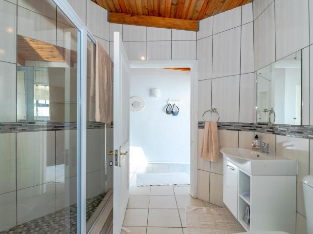 4 Bedroom Townhouse For Sale in Zinkwazi Beach