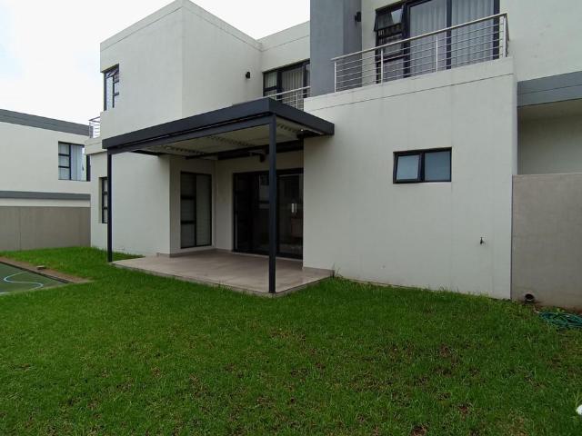 4 Bedroom townhouse freehold for sale in Lonehill, Sandton