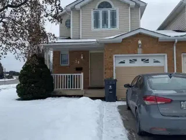 4 Bedroom Townhouse Guelph ON 103379925