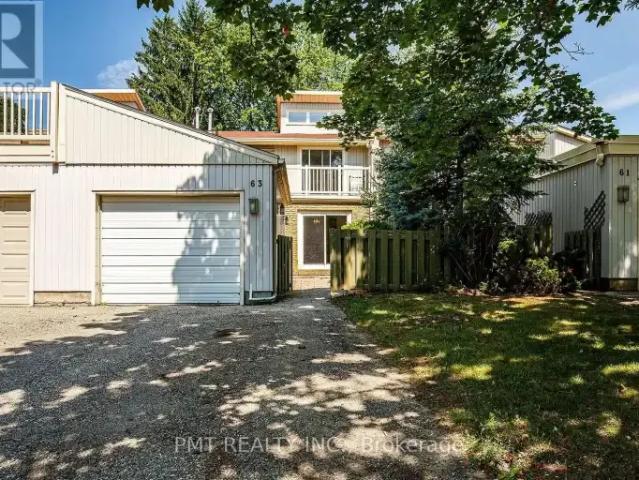 4 Bedroom Townhouse Guelph ON 104681967