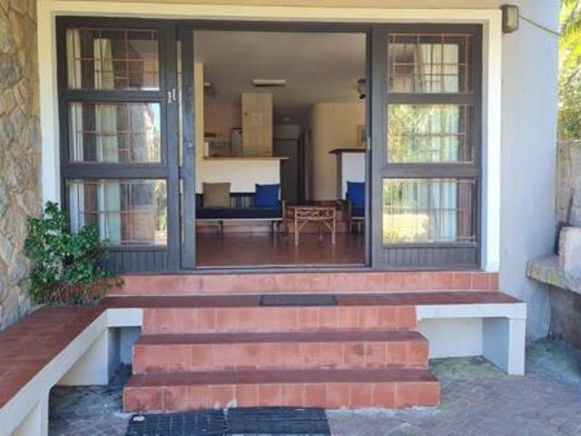 4 Bedroom Townhouse in Marina Beach