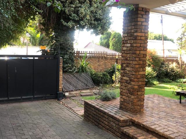 4 Bedroom Townhouse in Orange Grove