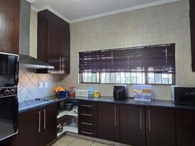 4 Bedroom Townhouse in Amberfield