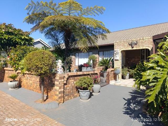4 Bedroom Townhouse in Ben Fleur
