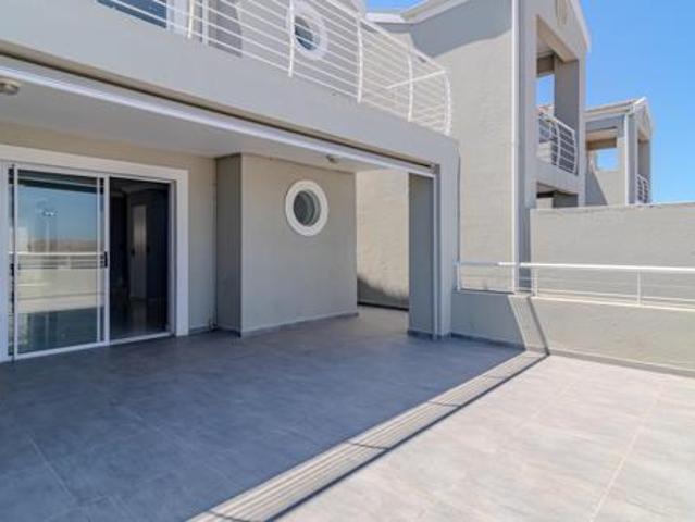 4 Bedroom Townhouse in Big Bay