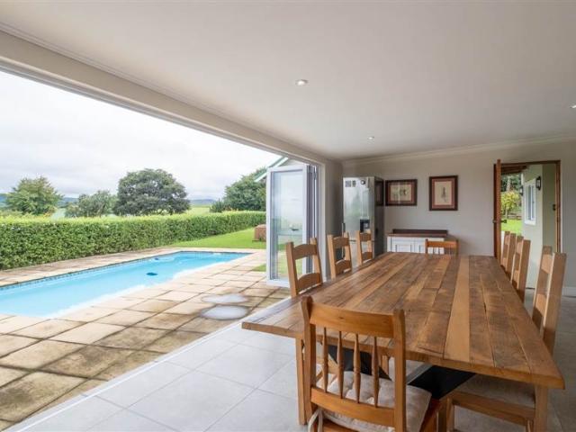 4 Bedroom Townhouse in Birnamwood