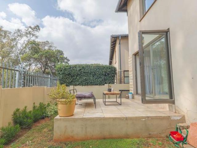 4 Bedroom Townhouse in Candlewoods Estate