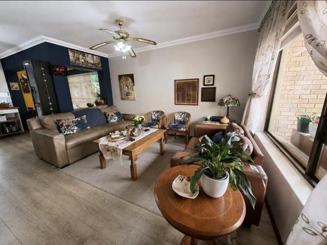 4 Bedroom Townhouse in Ferreira Town