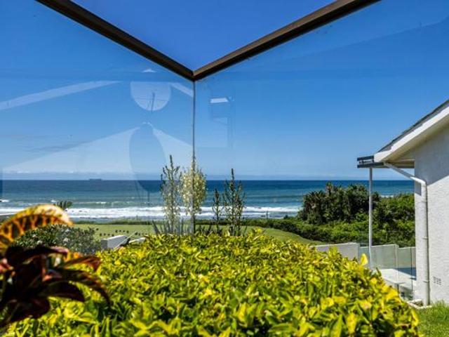 4 Bedroom Townhouse in Gonubie