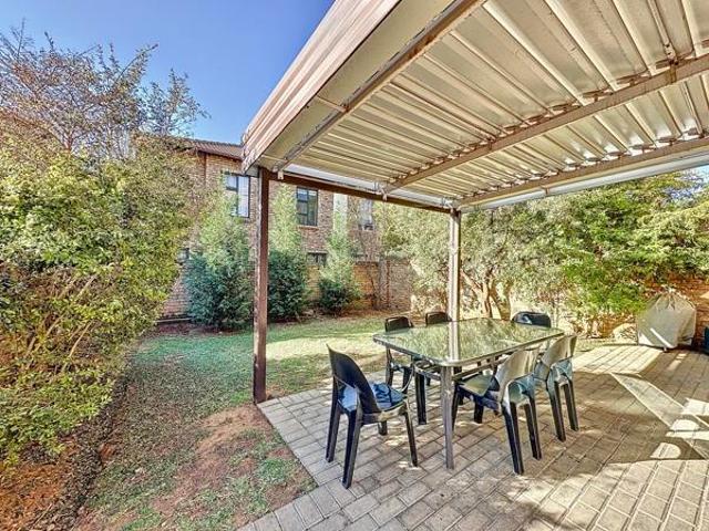 4 Bedroom Townhouse in Hazeldean