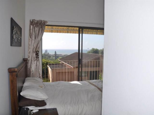 4 Bedroom Townhouse in Hibberdene