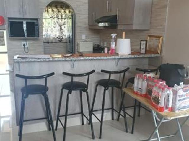4 Bedroom Townhouse in Hibberdene