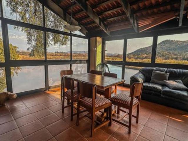 4 Bedroom Townhouse in Ile du lac