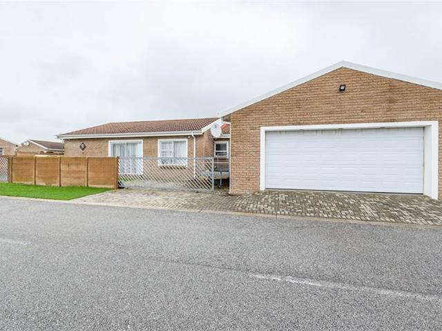 4 Bedroom Townhouse in Parsons Vlei