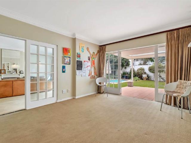 4 Bedroom Townhouse in Sandown