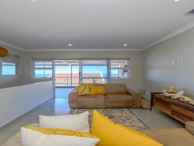 4 Bedroom Townhouse in Shakas Rock