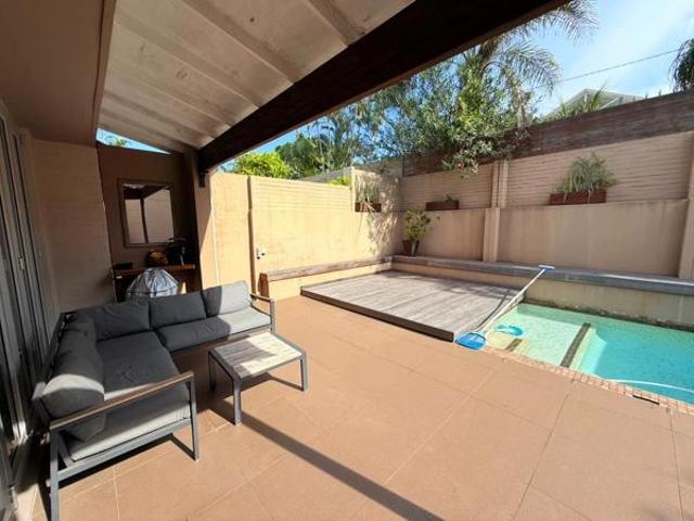 4 Bedroom Townhouse in Umhlanga Rocks