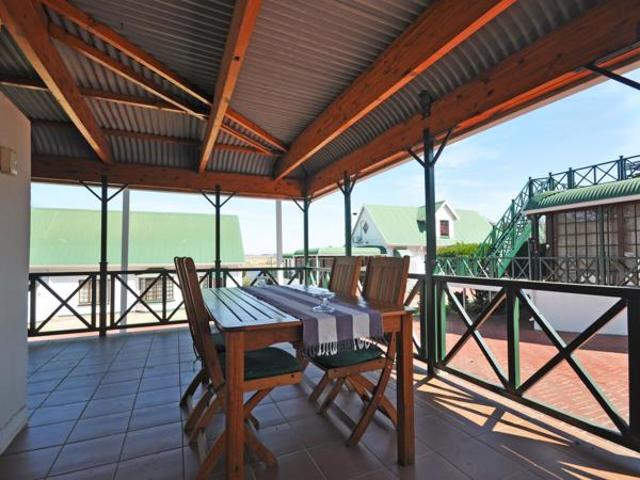4 Bedroom Townhouse in Vaalview