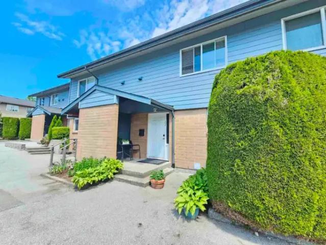 4 Bedroom Townhouse Surrey BC 103215815