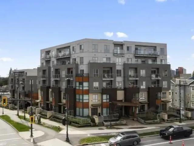 4 Bedroom Townhouse Surrey BC 104362943
