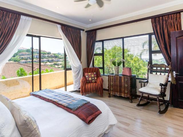 4 Bedroom townhouse sectional for sale in La Lucia, Umhlanga