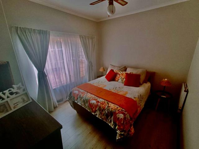 4 Bedroom Townhouse To Rent in Eldoraigne
