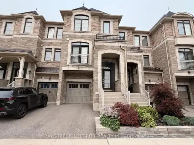 4 Bedroom Townhouse Vaughan ON 104292269