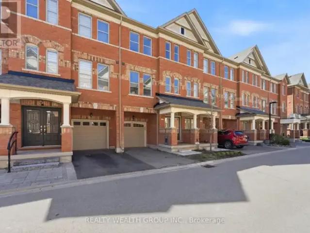 4 Bedroom Townhouse Vaughan ON 104470992