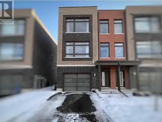4 Bedroom Townhouse Vaughan ON 102204301