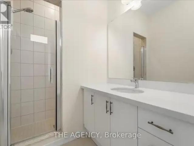 4 Bedroom Townhouse Vaughan ON LS102658662