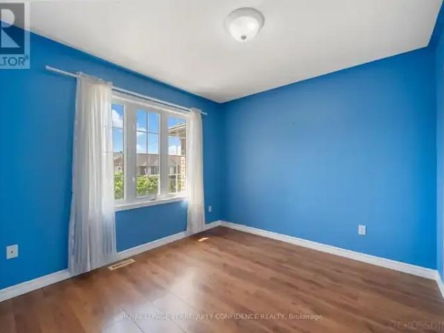 4 Bedroom Townhouse Vaughan ON LS103119144