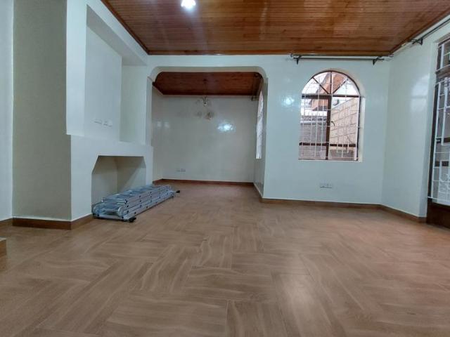 4 Bedroom two ensuite maisonette with staff quarter