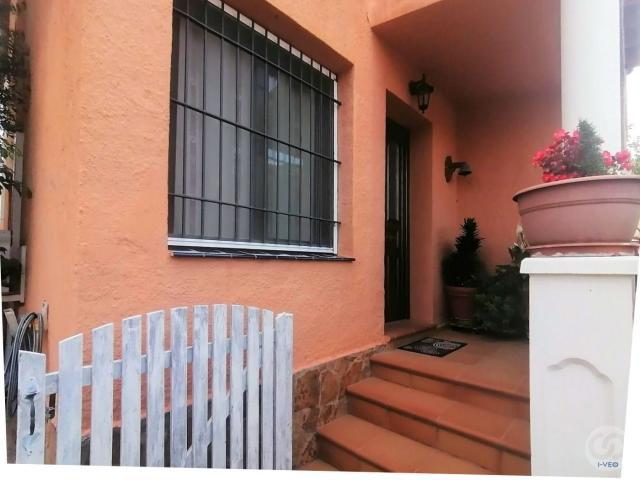 4 Dormitorio Villa Girona Catalonia LS83934080