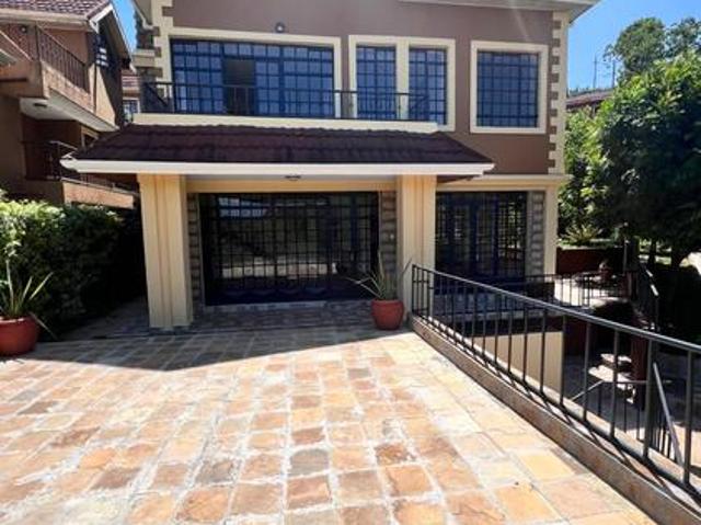 4 Bedroom Villa for Sale at Redhill