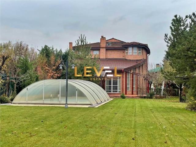 4 Bedroom Villa + Pool + 2000 sqm Garden | Pipera