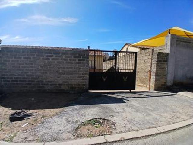 4 bedroomed house on the market in o.