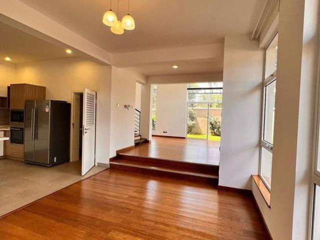 4 Bedrooms Modern Townhouse For Rent in Lavington