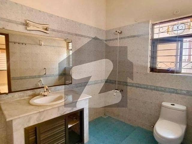 4 bedrooms excellent portion in phase 6