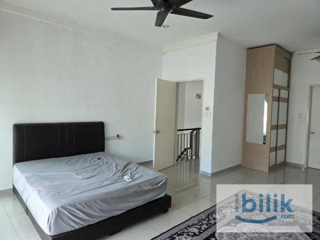 4 Bedrooms for Rent in 3 storey terrace house in Sunway Cassia, Batu Maung, Penang