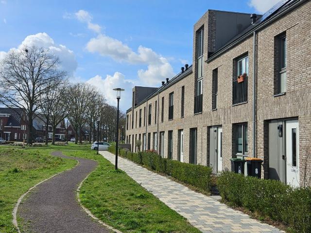 4 bedrooms Huurwoning Surface Area: 140m2
