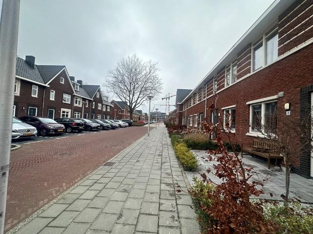 4 bedrooms Huurwoning Surface Area: 147m2