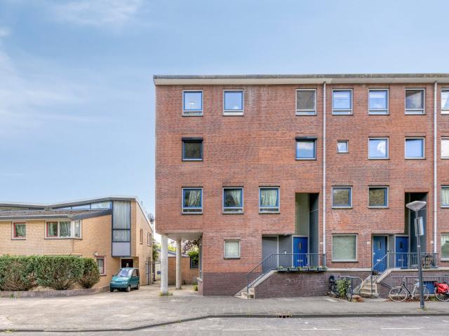 4 bedrooms Huurwoning Surface Area: 109m2