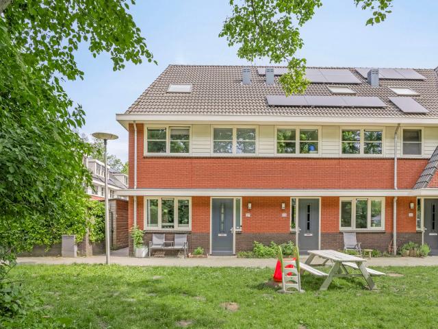 4 bedrooms Huurwoning Surface Area: 126m2