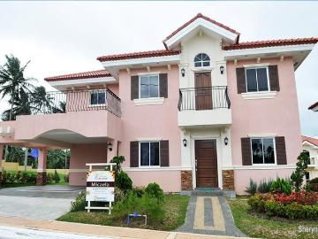 4 Bedrooms House and Lot Near in Tagaytay City As Low as 20% down