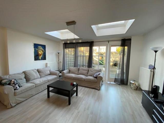 4 bedrooms House Surface Area: 140m2 Unfurnished