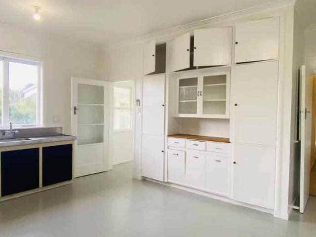 4 bedrooms house