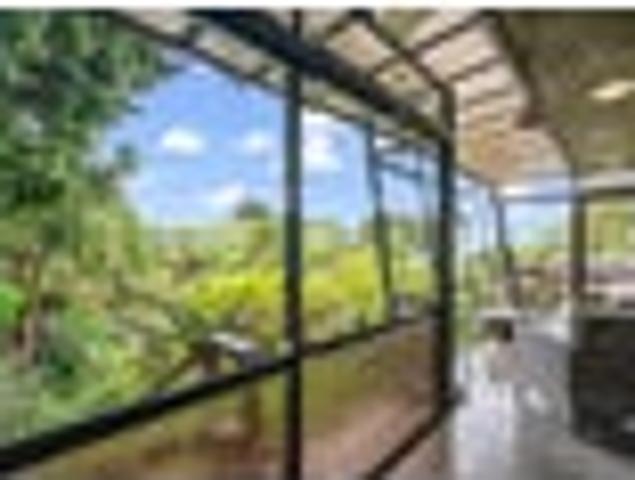 4 Bedrooms in Beautiful Otatara