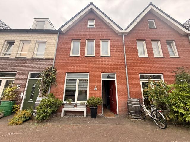 4 bedrooms Surface Area: 140m2