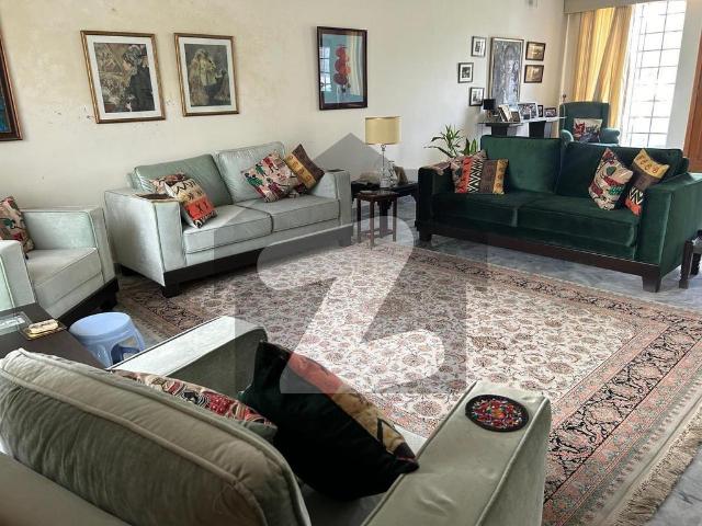 4 Bedrooms Single Unit Double Storey House Available For Rent. Naval Anchorage