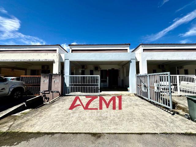 4 Bedrooms Single Storey Terrace Intermediate Senadin Phase 7 Miri
